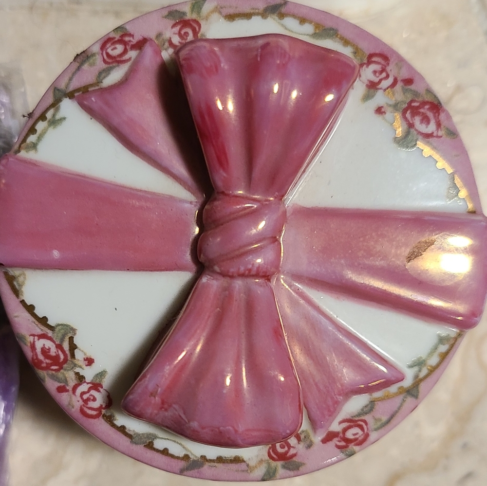 COPY - Ardleigh Elliot Music Box Celebrating Mother and Daughter